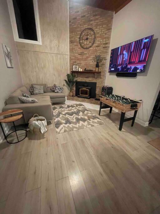 Modern Home Near Lake W Hottub, Game Room, Fireplace Albrightsville Esterno foto